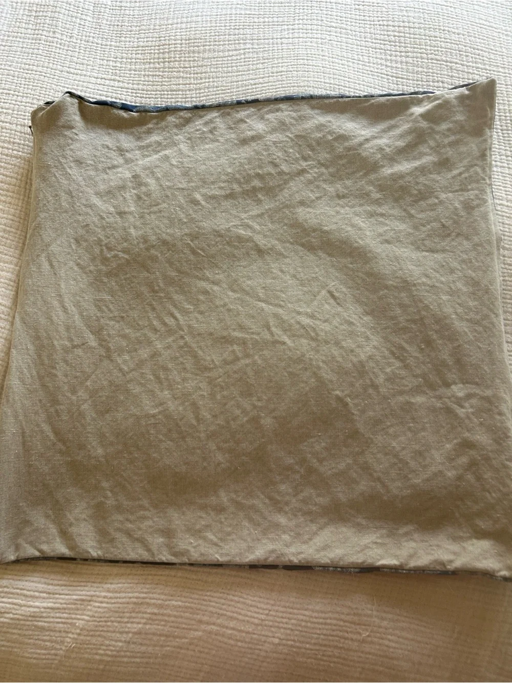 Pottery Barn Blue Denim 24 X 24” Cotton /Linen Pillow Cover From 2020. EUC